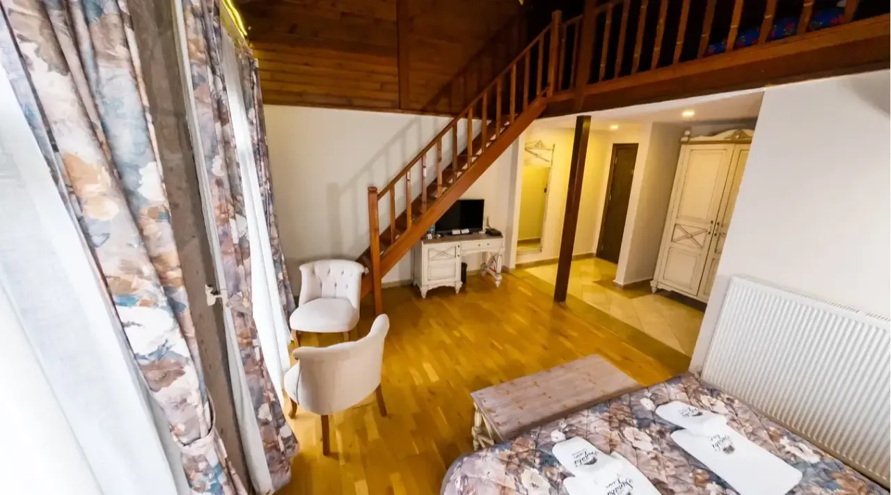 Countryside View Junior Suite